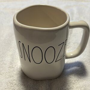 Rae Dunn White “SNOOZE” Mug